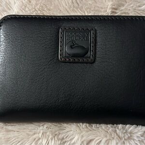 EUC Dooney and Bourke Medium Zip Around Wallet Florentine